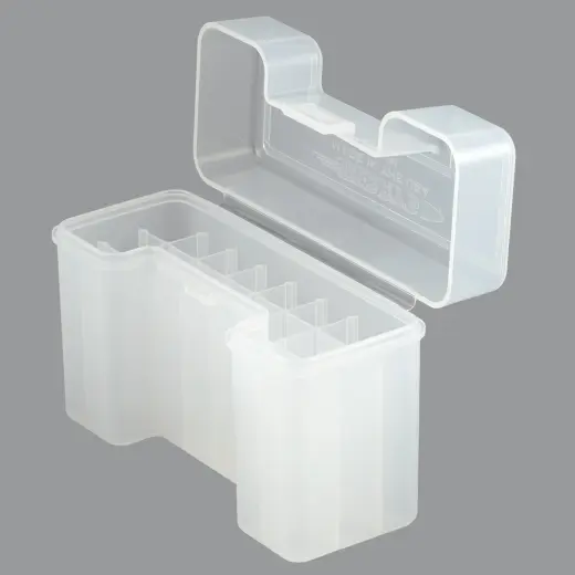 Pevná plastová krabička Berry’s #112 na 20ks nábojů ráže .300 Ultra / .300 H&amp;H / .300 Win. Mag. / 7mm Rem. Mag. / 8mm Rem. Mag. / .375 H&amp;H / .458 Win. Mag. Stohovatelná, průsvitná.